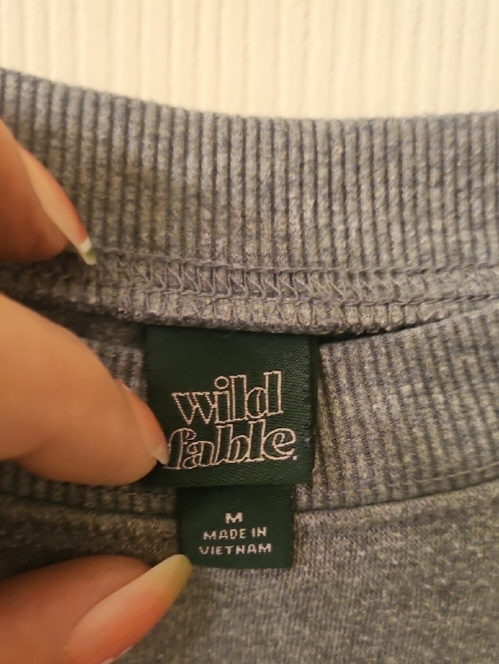 wild fable Heather Gray Cropped Sweatshirt - Picture 2 of 3